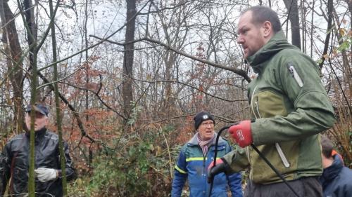 Fuld fart på og 1 træstamme kom op. Og de 2 andre venter på en god dag til næste år, hvor de kommer op